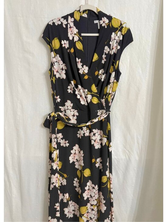 Floral Sleeveless Jersey Dress - Picture 4 of 5